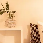 Mira Living