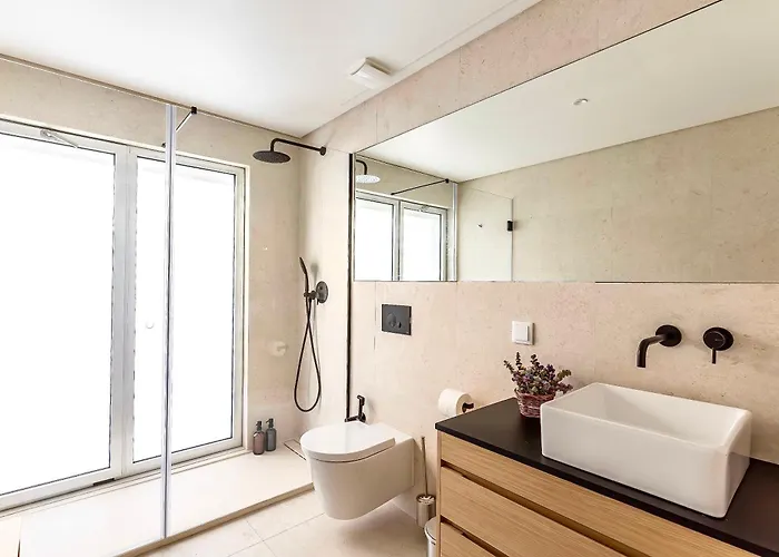 شقة Mira Living